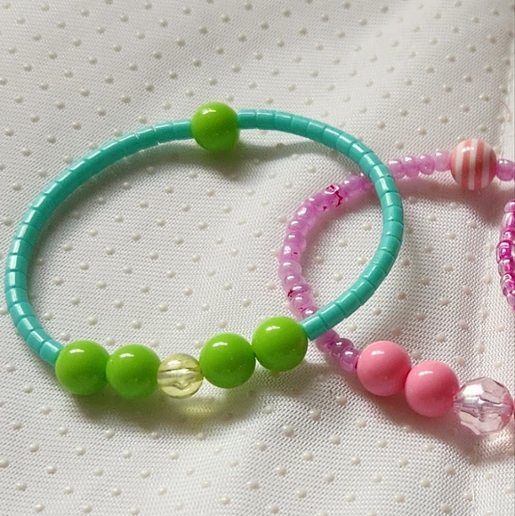 Sets of 3 Bead Bracelets. Color: Pink, Green. Handmade. - Picture 11 of 12